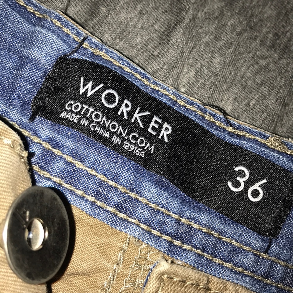 Jeans - Picture 2 of 6